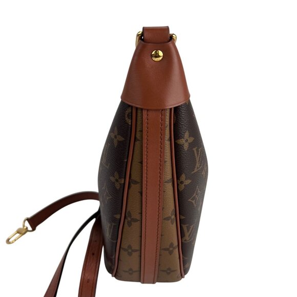 Louis Vuitton Loop Hobo Monogram Reverse Shoulder Bag - Picture 8 of 16